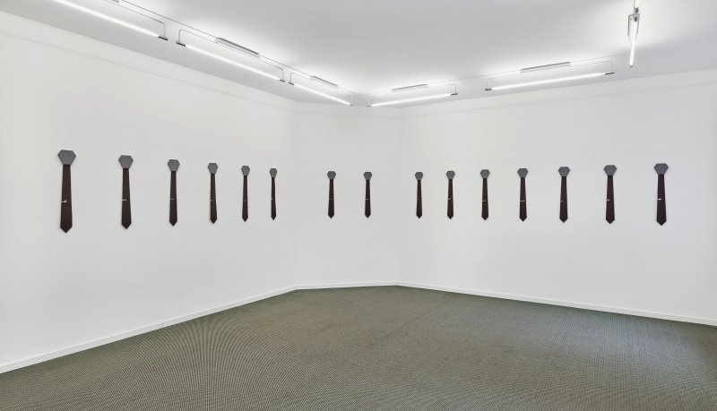 La métamporphose de l'art imprimé, Alfredo Aceto, Untitled (Tie), installation view, image: Edition VFO Alfredo Aceto - Tie